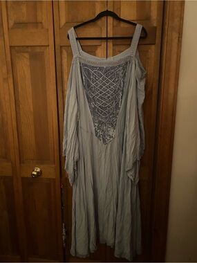 HolyClothing Women’s 5X Light Blue Medieval/Renaissance Inspired Avallon Dress